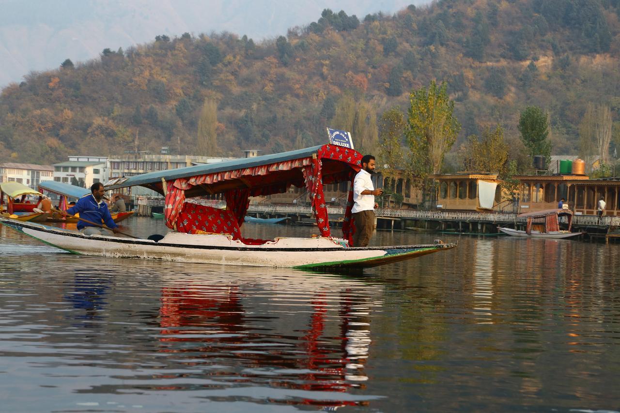 Morning Star Group Of Houseboats Hotel Srīnagar Esterno foto